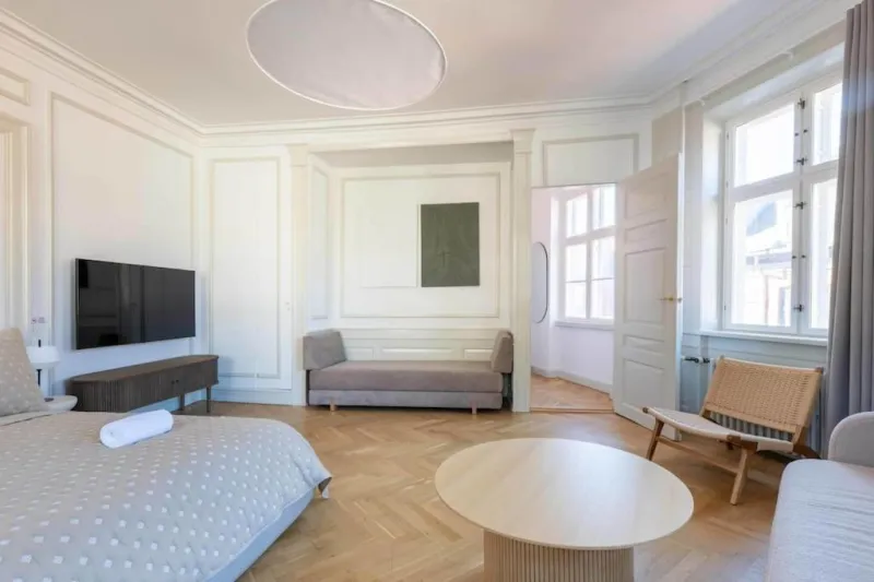 Billede 27 af Spacious Apartment on Lively & Vibrant Street