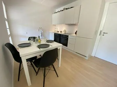Billede 17 af Central Copenhagen Apt with Balcony, Free Parking & Elevator
