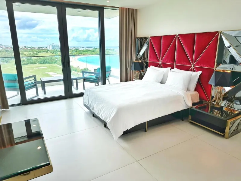 Billede 25 af Mullet Bay Suites - Your Luxury Stay Awaits