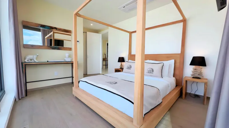 Billede 76 af Mullet Bay Suites - Your Luxury Stay Awaits