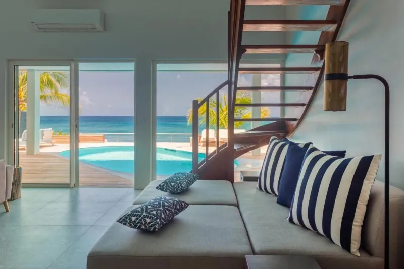 Billede 45 af Surfsong Villa- Luxury Water Front Villa for 12