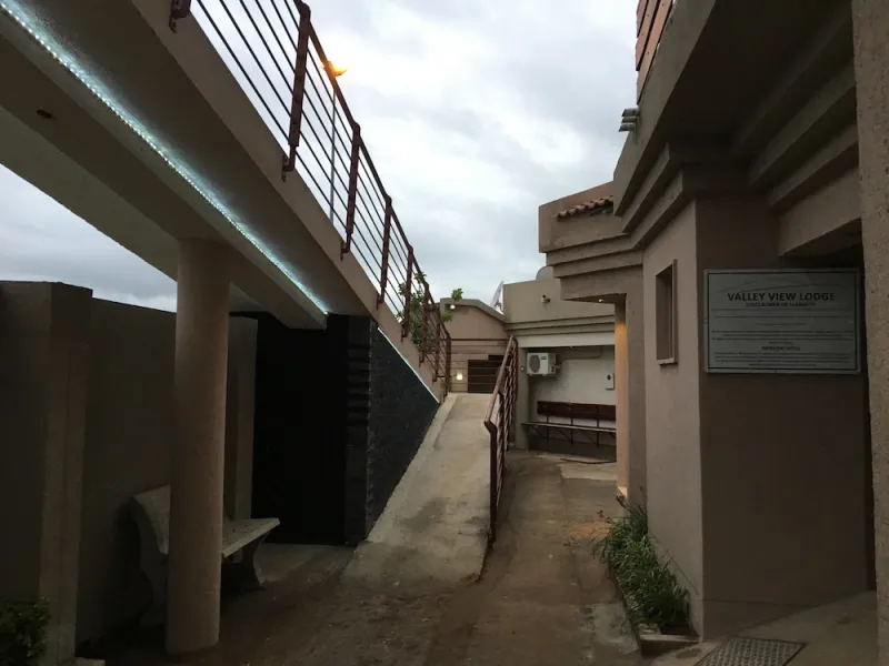 Valley View Lodge