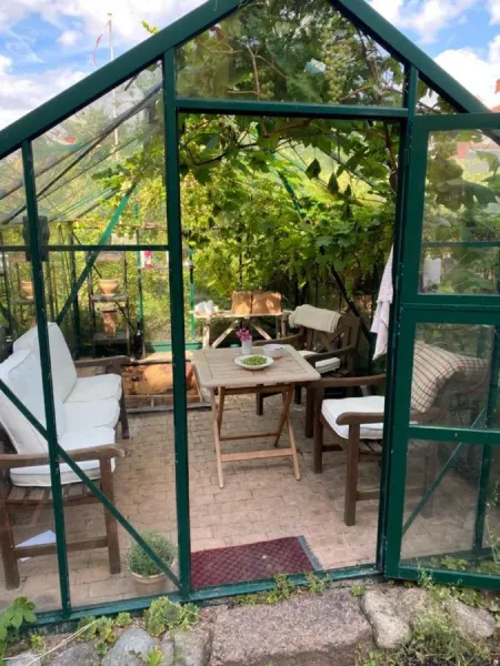Billede 29 af Townhouse with Garden and Free Parking