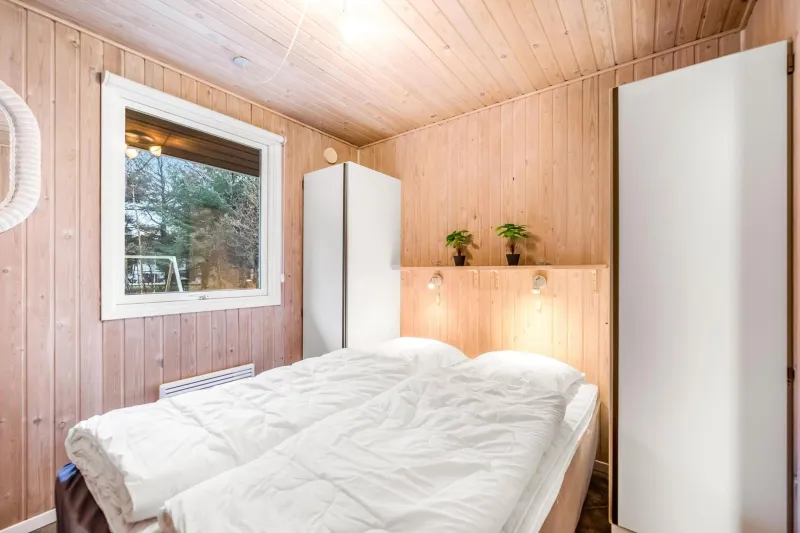 Billede 3 af Lovely 6-Person Cottage With Outdoor Sauna - 1007