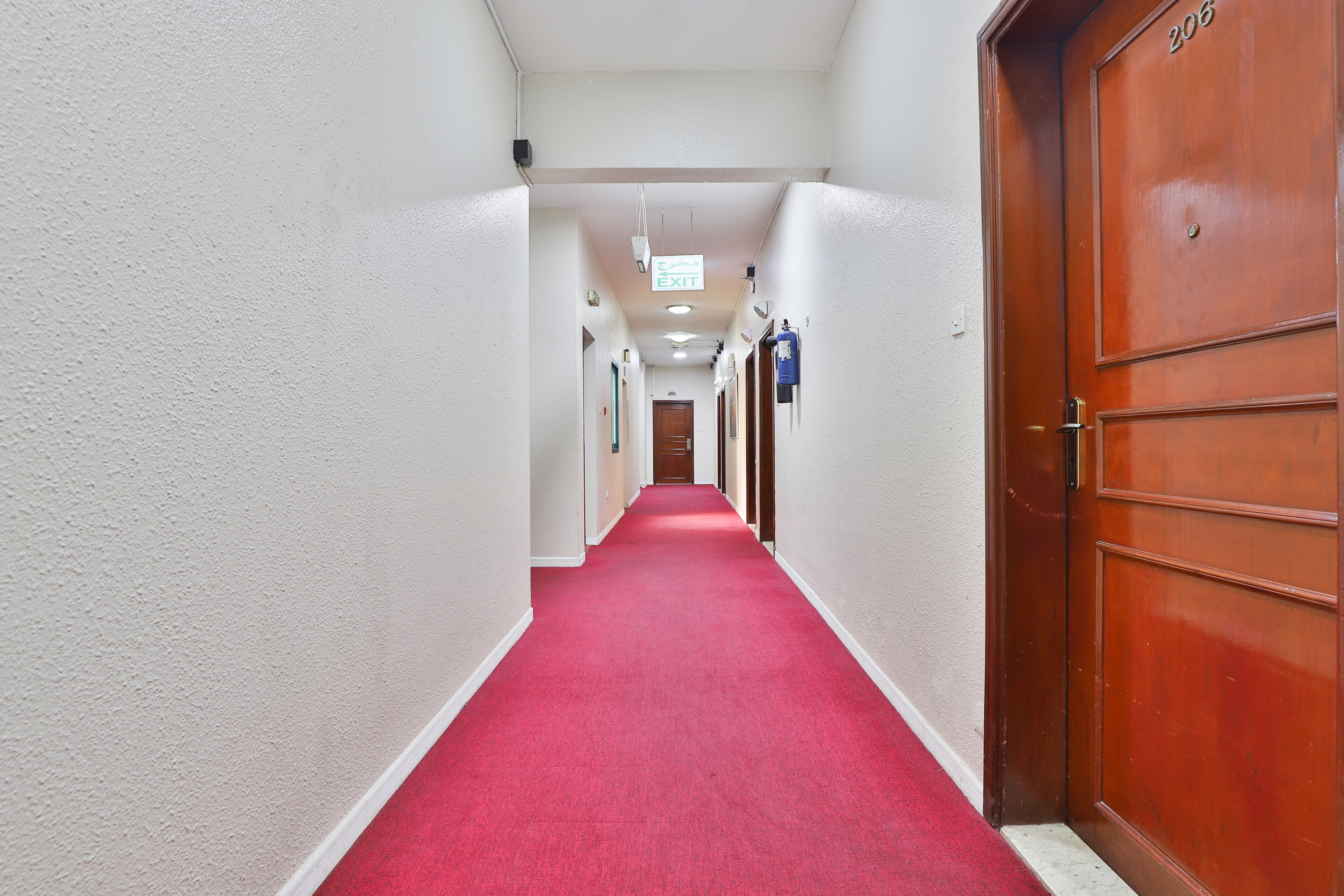 271 Parasol Hotel