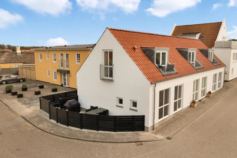 Beautiful Two-Storey, Central Holiday Home - Damgårdsvej 15A photo 9