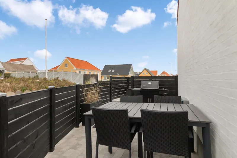 Beautiful Two-Storey, Central Holiday Home - Damgårdsvej 15A photo 15