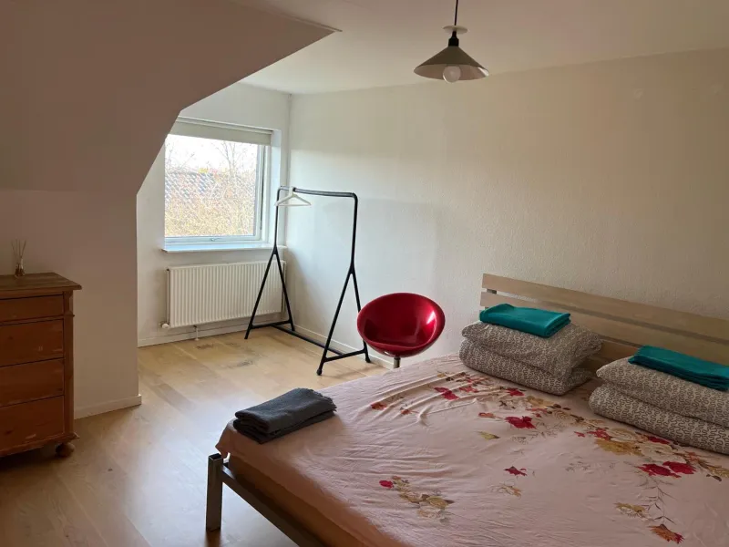 Quiet villa apartment close to everything photo 3