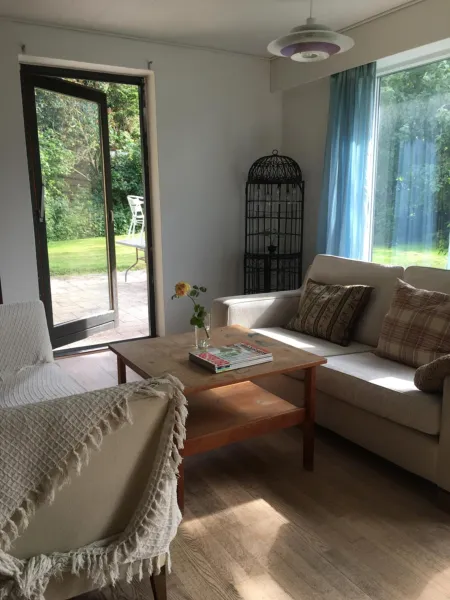 Quiet villa apartment close to everything photo 12