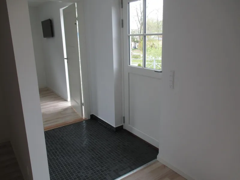 White House Hotel Apartments photo 12