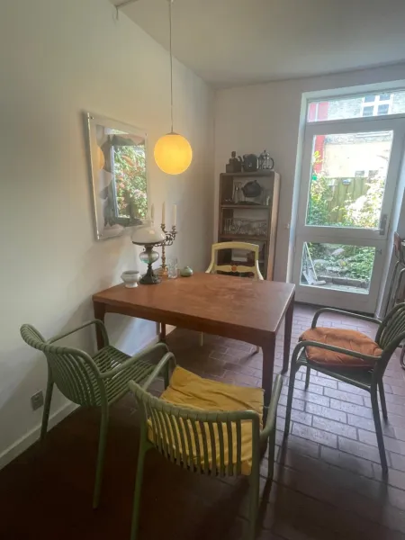 Billede 2 af Cozy City Center Chambers with Kitchen and Garden