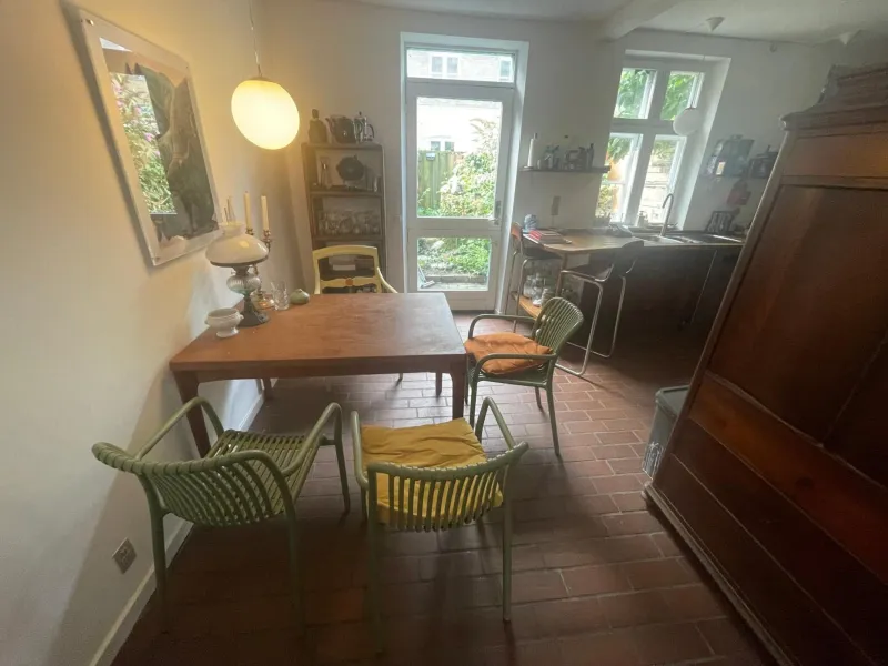 Billede 15 af Cozy City Center Chambers with Kitchen and Garden