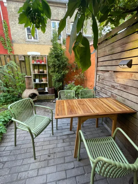 Billede 24 af Cozy City Center Chambers with Kitchen and Garden