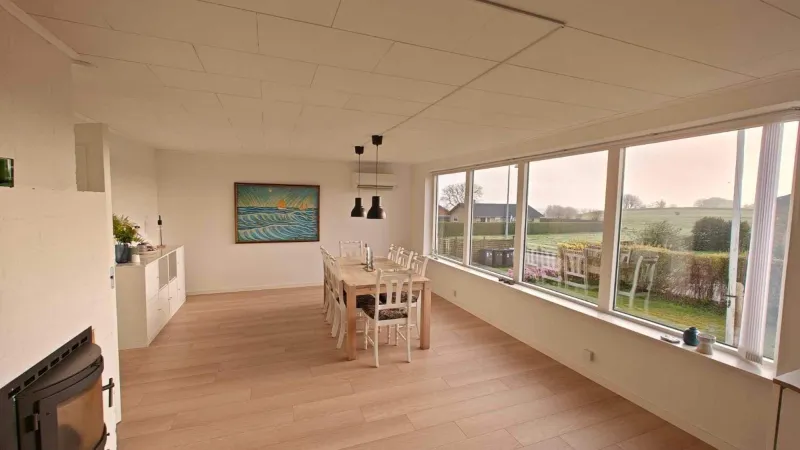 Billede 8 af Sommerhus ved strand og lystbådhavn Søby - Ærø