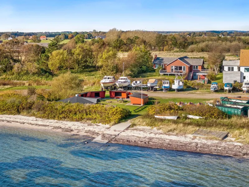 Billede 9 af Large Holiday Home With A View Of The Fjord
