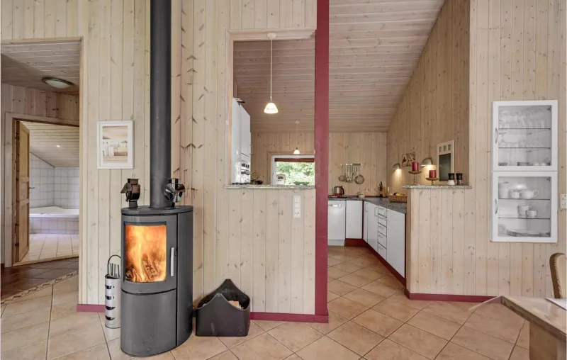 Billede 7 af 4 Bedroom Beautiful Home In Oksbøl