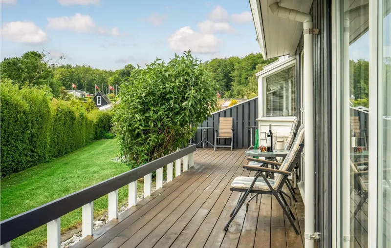 Billede 21 af Beautiful Home In Bjert With Sauna