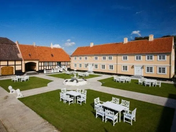 Billede 14 af Skrøbelev Gods Manor House