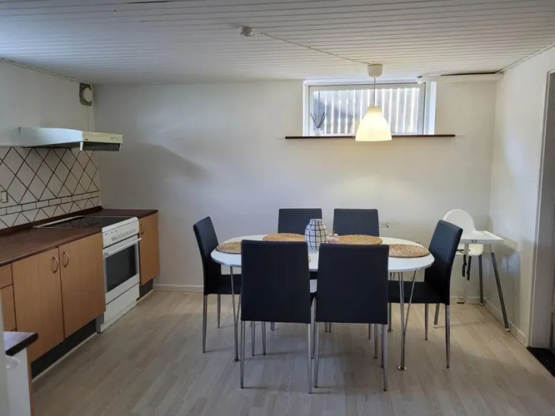 Billede 6 af Cozy basement apartment in the center