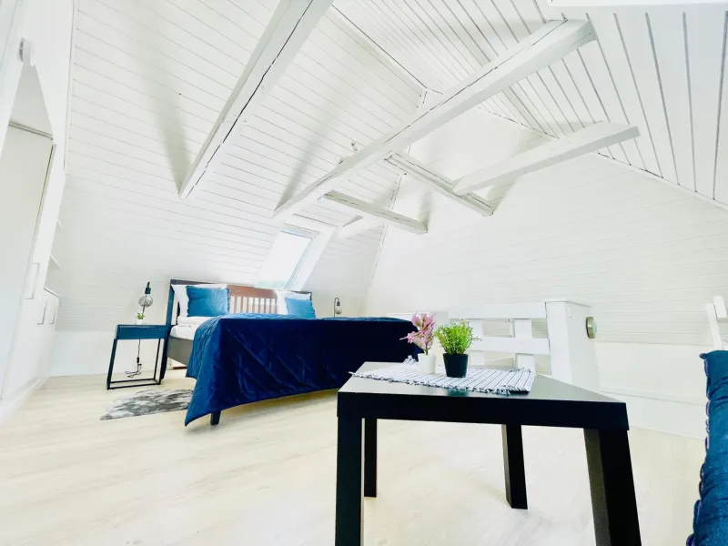 aday - Modern 2 Bedroom Charming Central Apartment with Public Parking