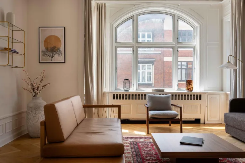 Billede 2 af Lovely 3BR Manor Flat 5 min from Tivoli Gardens