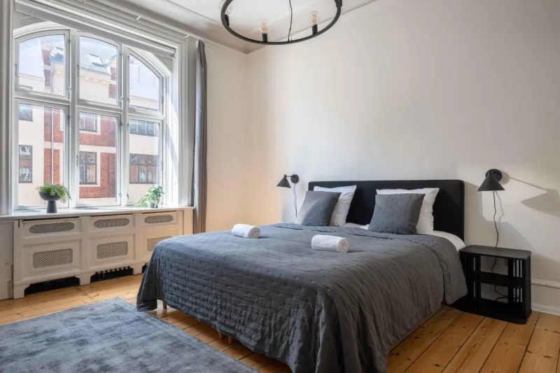 Billede 8 af Lovely 3BR Manor Flat 5 min from Tivoli Gardens