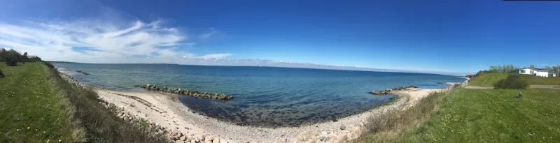 Billede 7 af Beachfront Apartment D, 2 Bedrooms, Free Parking
