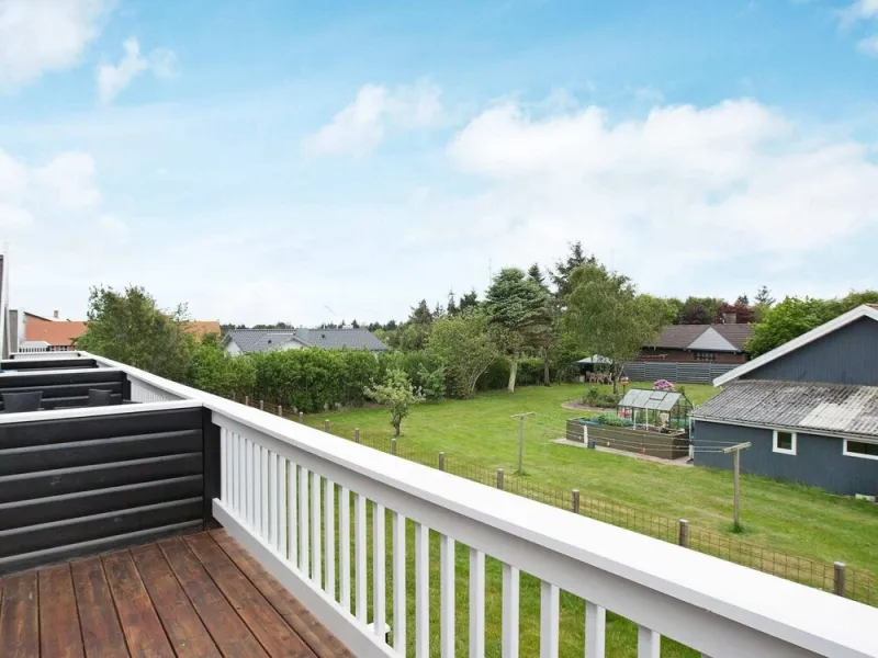 Billede 2 af 5 Person Holiday Home in Blavand
