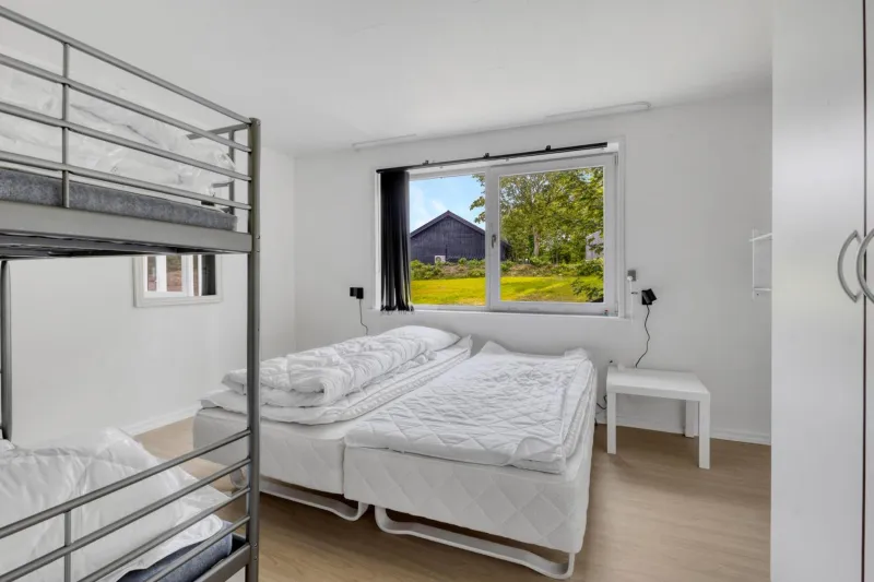 Billede 8 af Holiday Home With Pool For 12 People