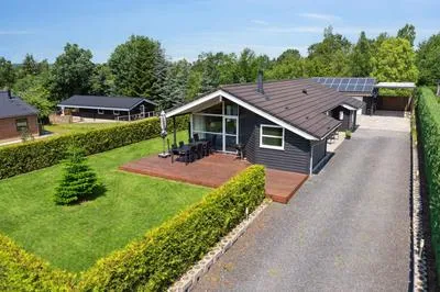 Billede 41 af Lovely Holiday Home Spasauna Carcharger River
