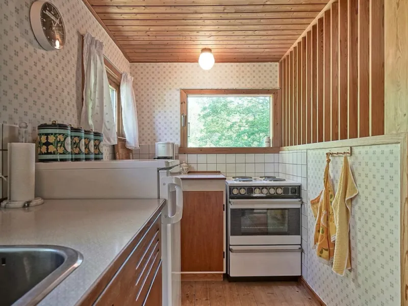 Billede 9 af 4 Person Holiday Home in Aakirkeby