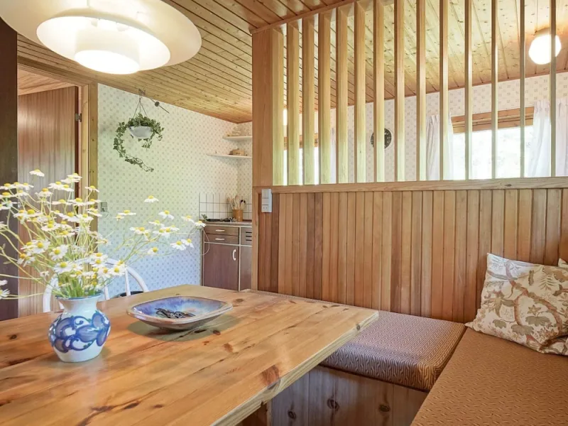 Billede 21 af 4 Person Holiday Home in Aakirkeby