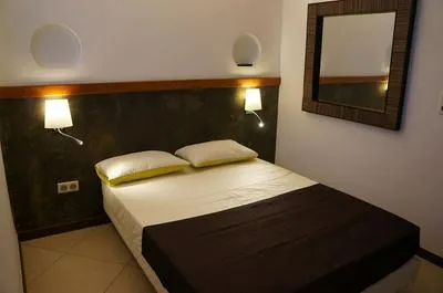 Billede 2 af Hôtel Le Dronmi
