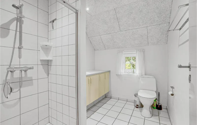 Billede 28 af Lovely Home In Ulfborg With Wifi
