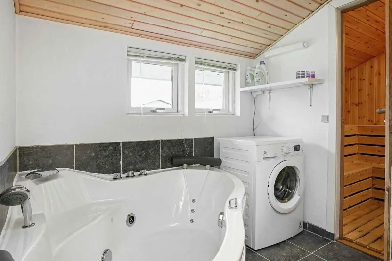 Billede 8 af Renovated Summer House Incl Ing And Linen
