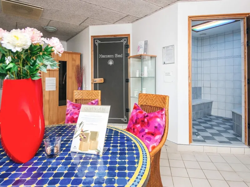 Billede 2 af 6 Person Holiday Park Home in Romo