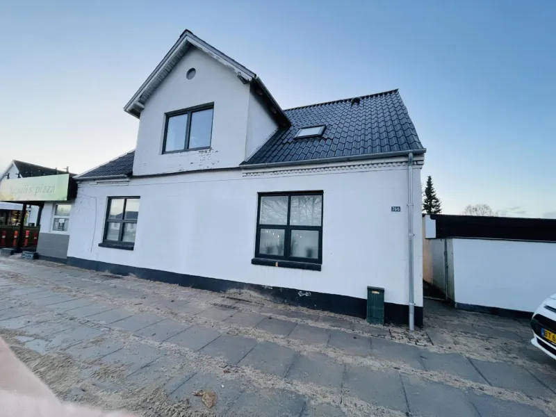 aday - 3 bedrooms luxurious apartment in Svenstrup
