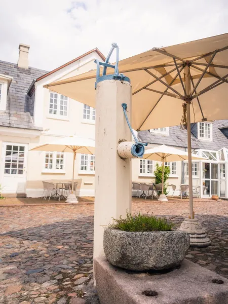Billede 112 af Milling Hotel Knudsens Gaard
