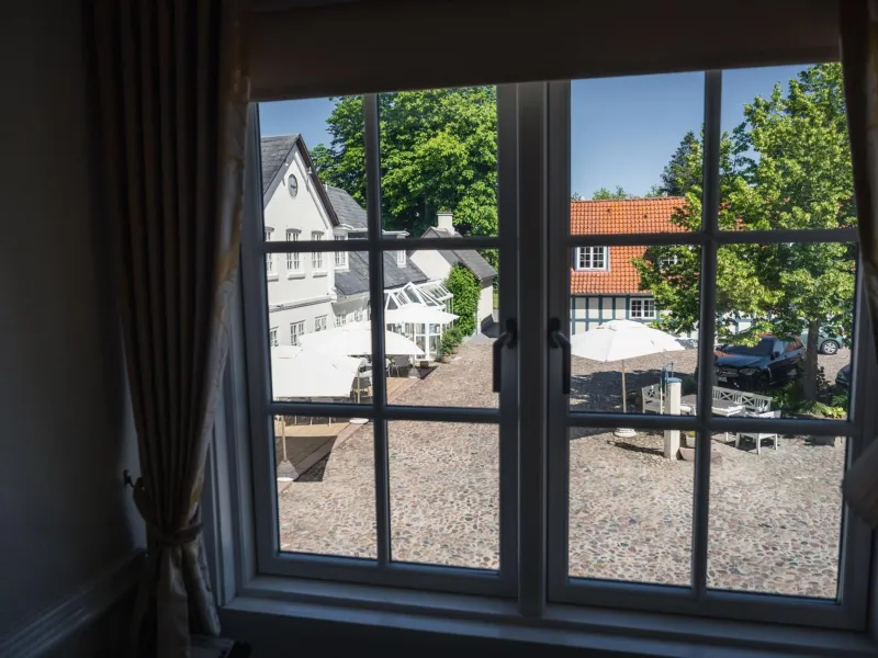 Billede 171 af Milling Hotel Knudsens Gaard