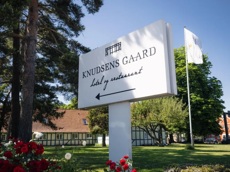 Billede 191 af Milling Hotel Knudsens Gaard