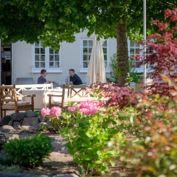 Billede 33 af Milling Hotel Knudsens Gaard