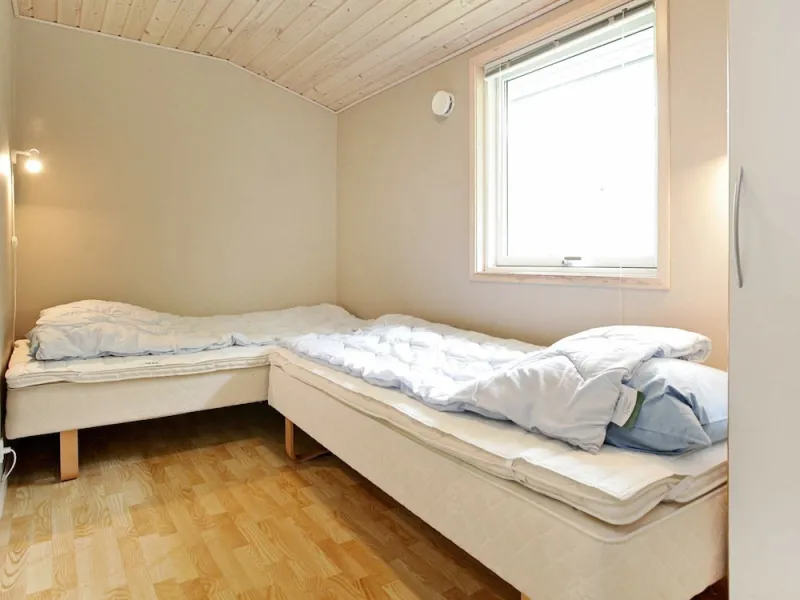 Billede 4 af Modern Holiday Home With Whirlpool in Væggerløse