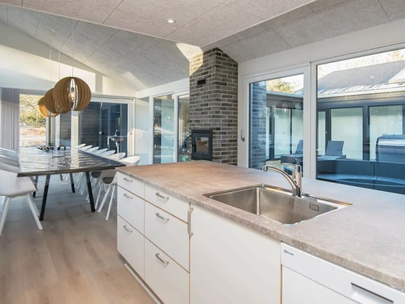 Billede 30 af Modern Holiday Home in Glesborg With Swimming Pool