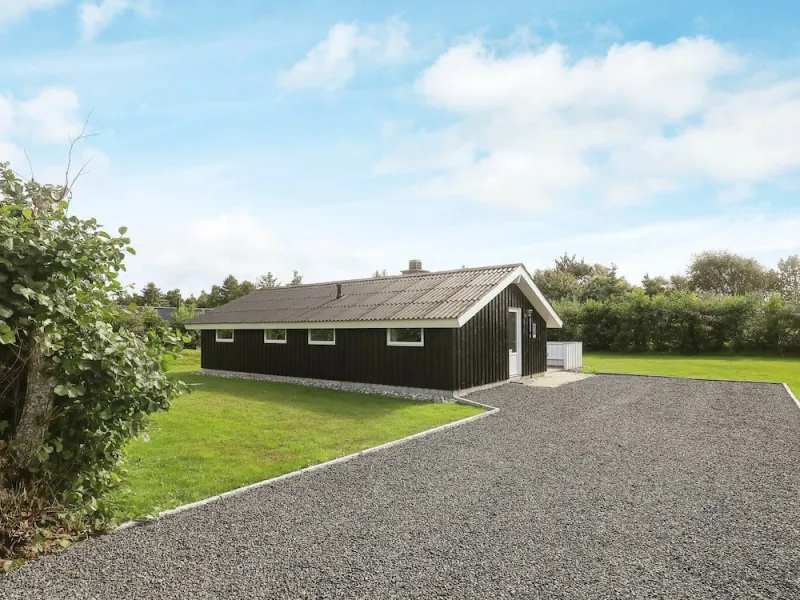 Billede 3 af Beautiful Holiday Home in Blåvand With Sauna