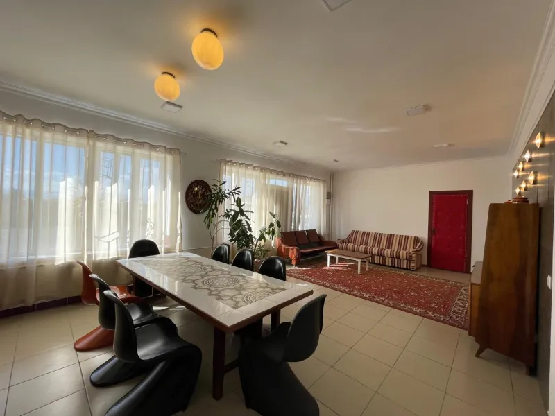 Duet Hostel & Hotel