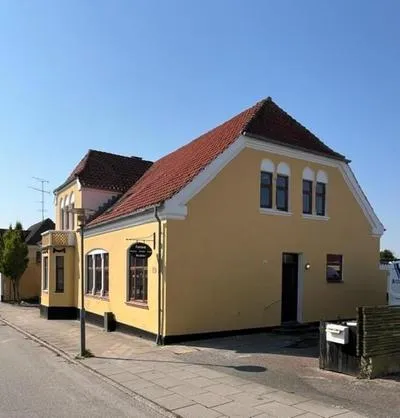 Billede 21 af Folsted - Værelse 101 med eget badeværelse og fri parkering