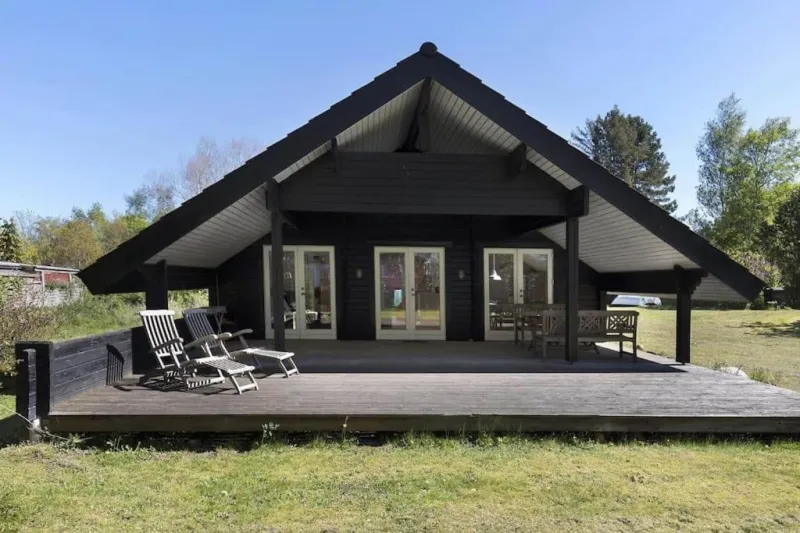 Billede 7 af Hyggeligt og lyst feriehus nær stranden i Klint