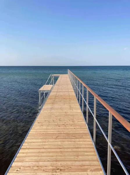 Billede 20 af Hyggeligt og lyst feriehus nær stranden i Klint