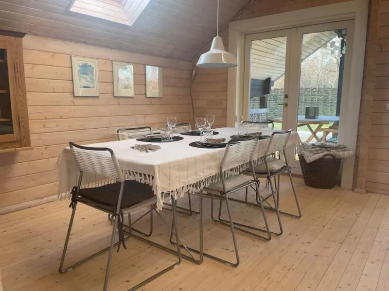 Billede 24 af Hyggeligt og lyst feriehus nær stranden i Klint