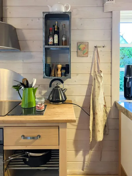 Billede 4 af Nature-Rich Summer House With Wild Garden